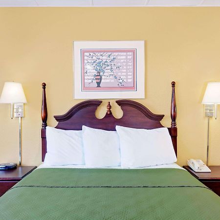 Travelodge By Wyndham Chambersburg Zewnętrze zdjęcie