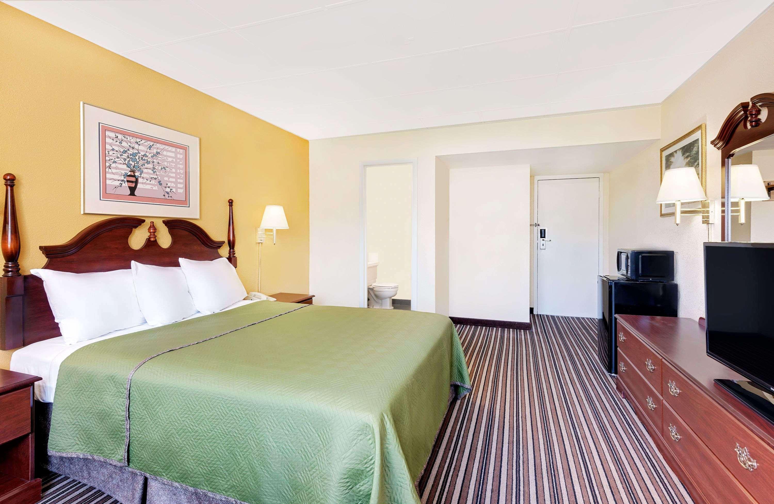 Travelodge By Wyndham Chambersburg Zewnętrze zdjęcie