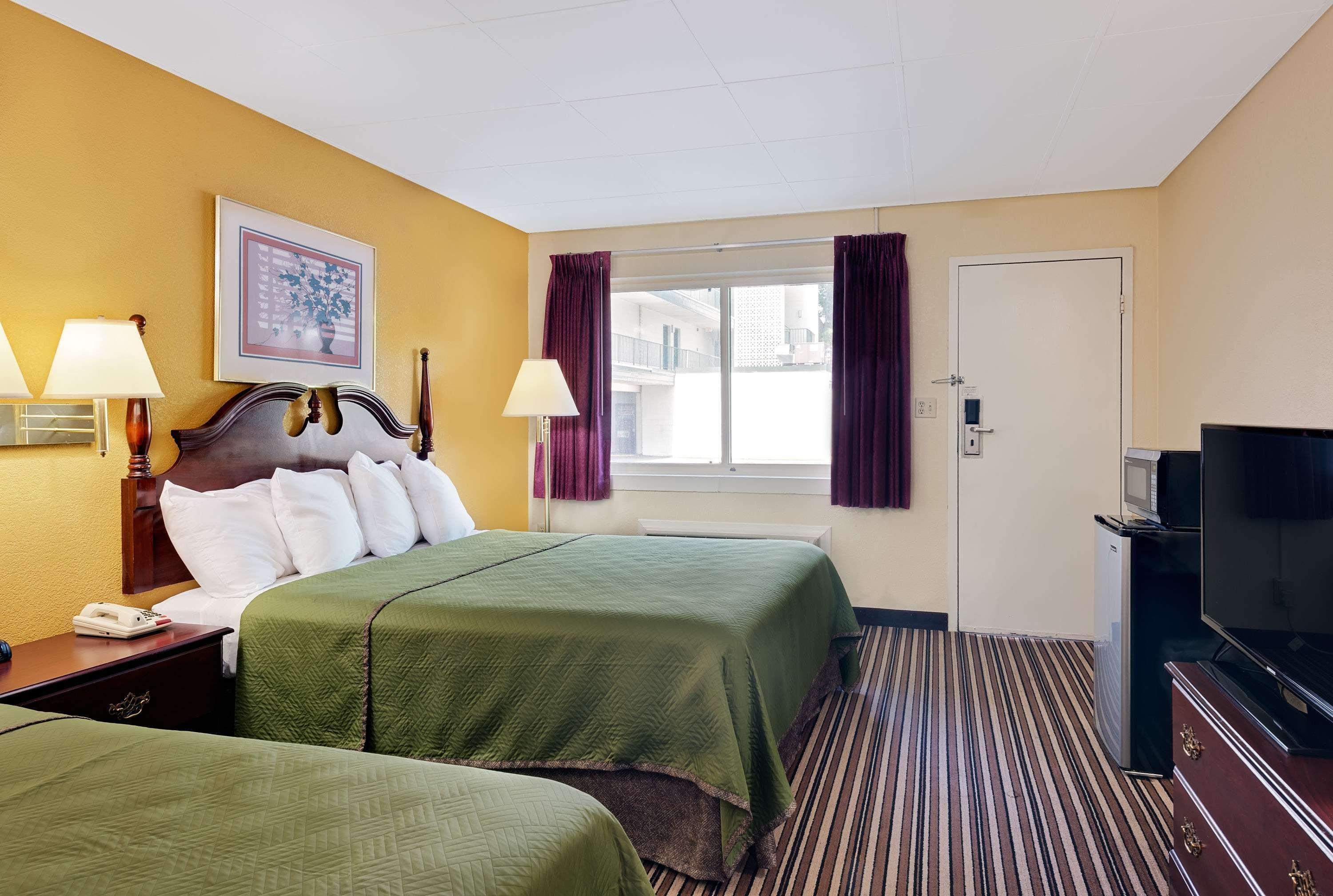 Travelodge By Wyndham Chambersburg Zewnętrze zdjęcie